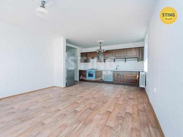 Prodej bytu 2+kk, Staré Jesenčany, 56 m2