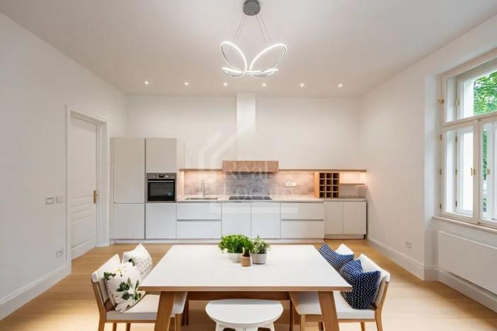 Pronájem bytu 2+1, Praha - Vinohrady, Třebízského, 86 m2
