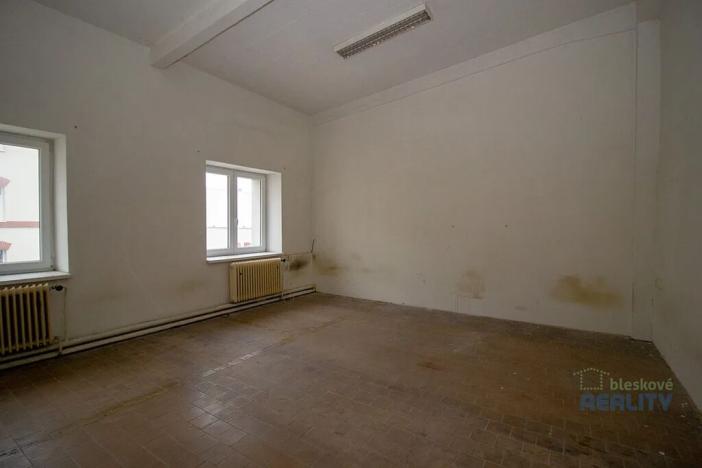 Pronájem skladu, Brandýs nad Labem-Stará Boleslav, 826 m2