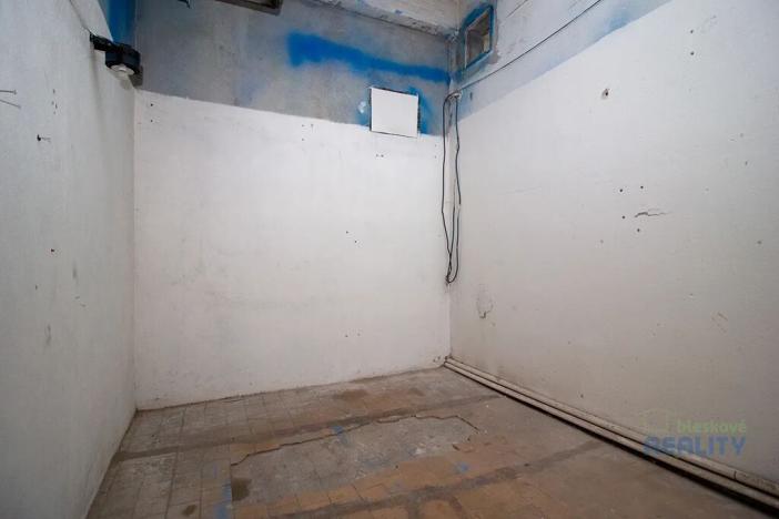 Pronájem skladu, Brandýs nad Labem-Stará Boleslav, 826 m2