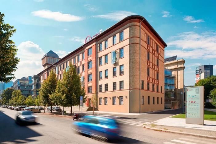 Pronájem kanceláře, Praha - Holešovice, Jankovcova, 369 m2