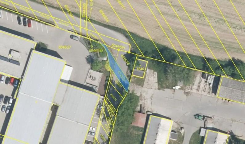Prodej pole, Staré Město, 102 m2