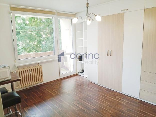 Pronájem bytu 1+kk, Praha, Litoměřická, 29 m2