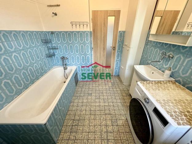 Prodej rodinného domu, Měcholupy, 200 m2