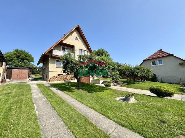 Prodej rodinného domu, Měcholupy, 200 m2