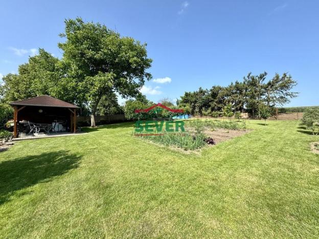 Prodej rodinného domu, Měcholupy, 200 m2