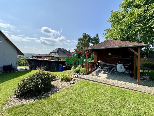 Prodej rodinného domu, Měcholupy, 200 m2