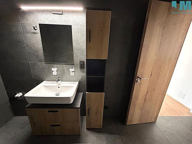 Pronájem bytu 3+kk, Třebíč, Martinské nám., 79 m2