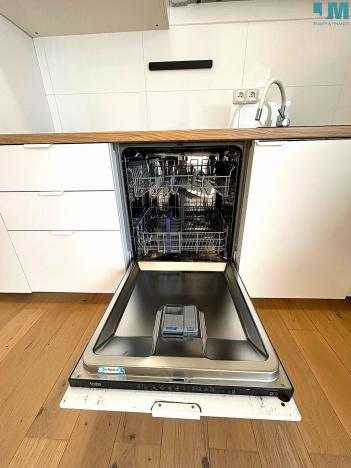 Pronájem bytu 3+kk, Třebíč, Martinské nám., 79 m2