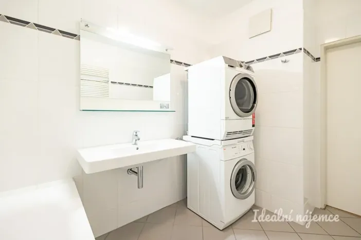 Pronájem bytu 3+kk, Praha - Záběhlice, Hyacintová, 85 m2