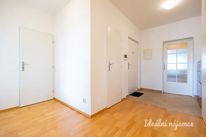 Pronájem bytu 3+kk, Praha - Záběhlice, Hyacintová, 85 m2