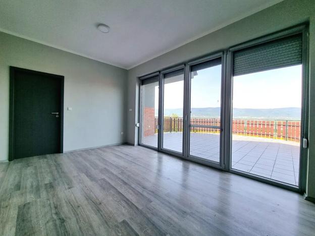 Prodej rodinného domu, Modlany, 320 m2