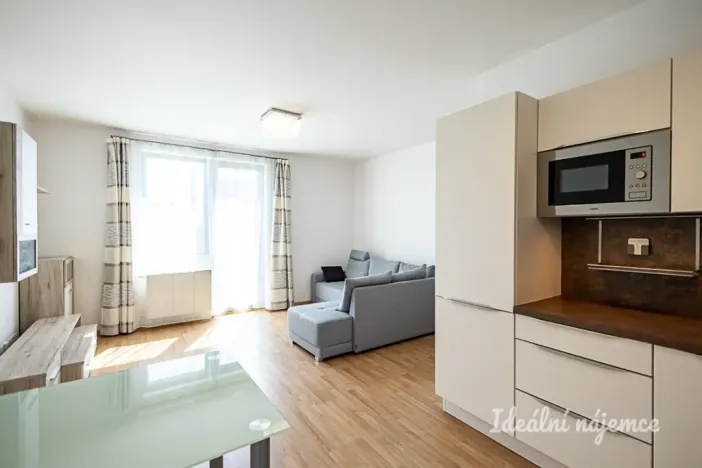 Pronájem bytu 2+kk, Praha - Jinonice, Kačírkova, 52 m2