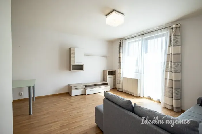 Pronájem bytu 2+kk, Praha - Jinonice, Kačírkova, 52 m2