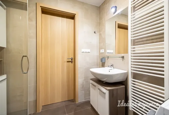 Pronájem bytu 2+kk, Praha - Jinonice, Kačírkova, 52 m2