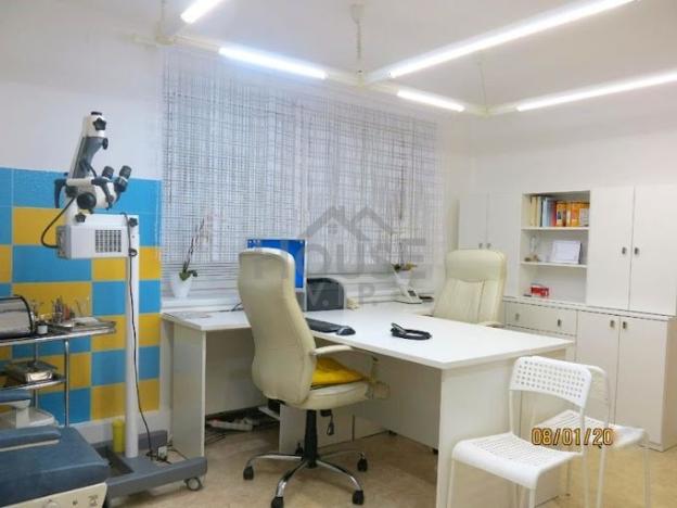 Prodej ordinace, Kolín, V Břízách, 280 m2