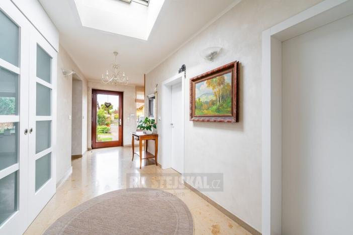 Prodej rodinného domu, Srubec, Zborovská, 308 m2