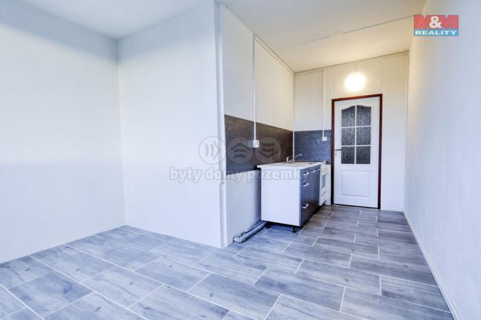 Prodej bytu 2+1, Rovná, 71 m2