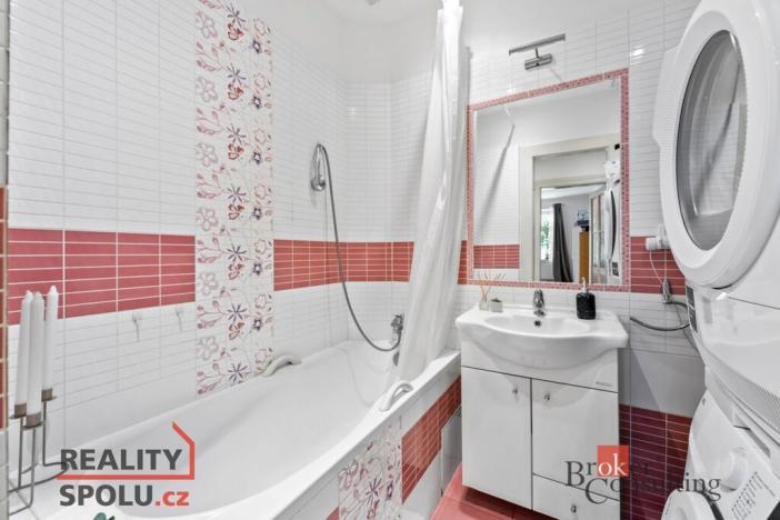 Prodej bytu 2+kk, Praha - Holešovice, Jirečkova, 52 m2