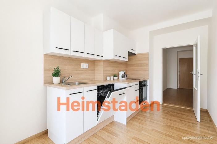 Pronájem bytu 2+1, Havířov - Město, Hlavní třída, 64 m2