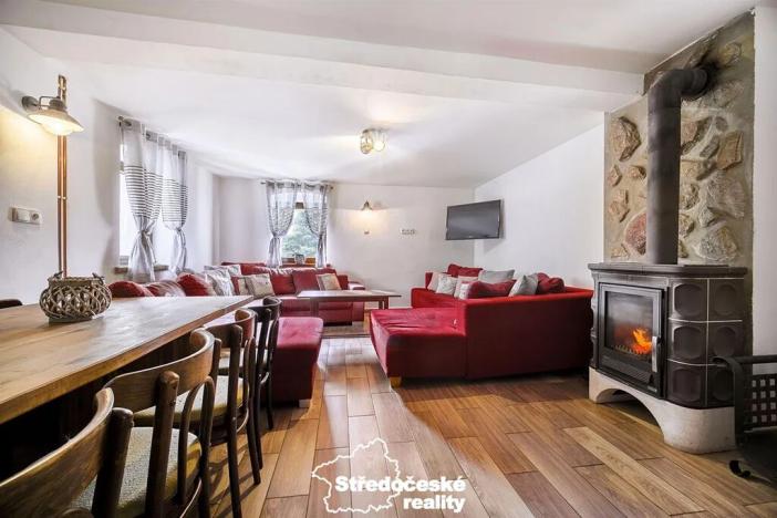 Prodej rodinného domu, Loučná pod Klínovcem, 240 m2