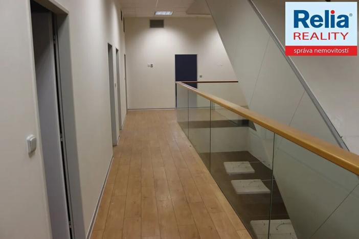 Pronájem obchodního prostoru, Liberec, nám. Soukenné, 277 m2