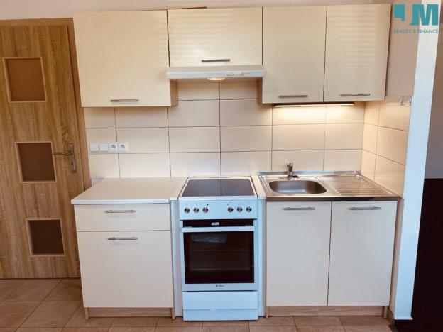 Pronájem bytu 1+kk, Pelhřimov, Skrýšovská, 39 m2