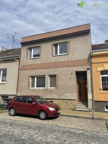 Prodej rodinného domu, Hodonín, tř. Dukelských hrdinů, 192 m2