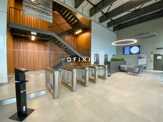 Pronájem kanceláře, Brno - Zábrdovice, Lazaretní, 300 m2