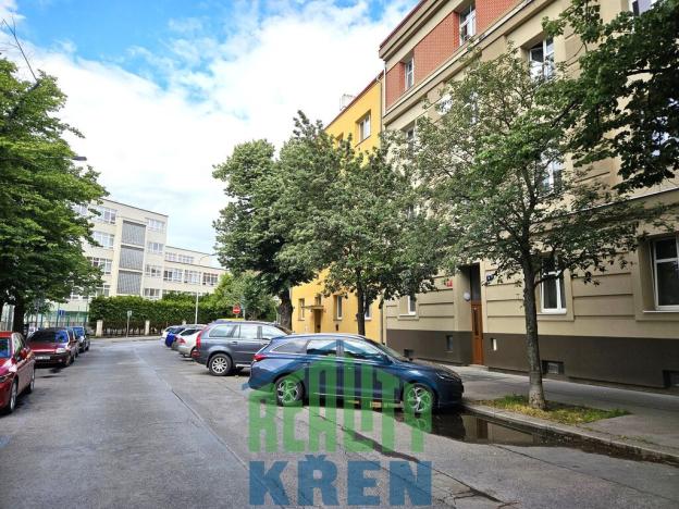 Prodej bytu 2+kk, Praha - Vysočany, Zákostelní, 55 m2