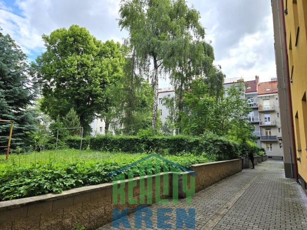 Prodej bytu 2+kk, Praha - Vysočany, Zákostelní, 55 m2