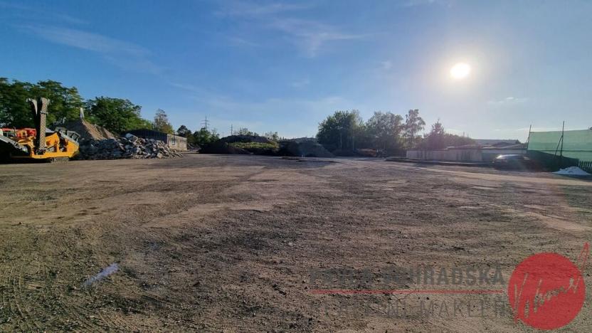 Pronájem komerčního pozemku, Tuchlovice, 600 m2