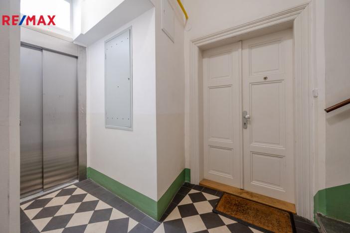 Prodej bytu 4+1, Praha - Smíchov, Štefánikova, 110 m2