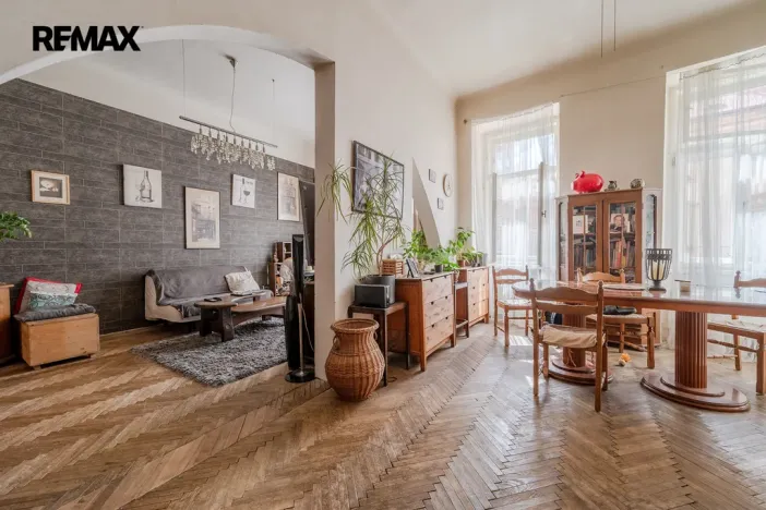 Prodej bytu 4+1, Praha - Smíchov, Štefánikova, 110 m2