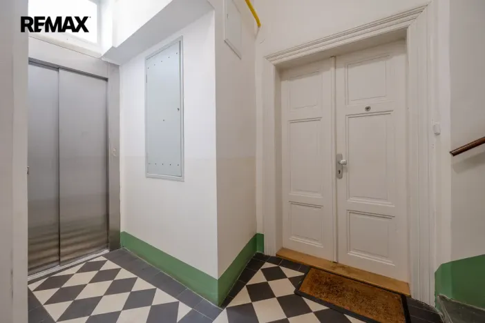 Prodej bytu 4+1, Praha - Smíchov, Štefánikova, 110 m2