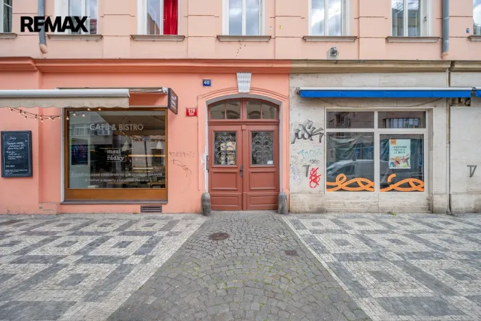 Prodej bytu 4+1, Praha - Smíchov, Štefánikova, 110 m2