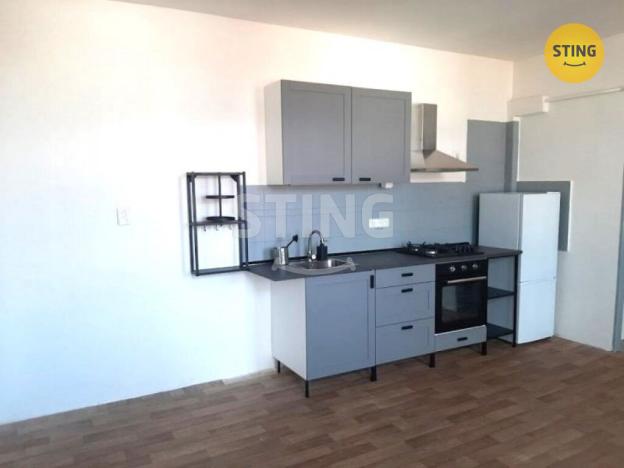 Pronájem bytu 2+kk, Přerov, nám. Svobody, 56 m2
