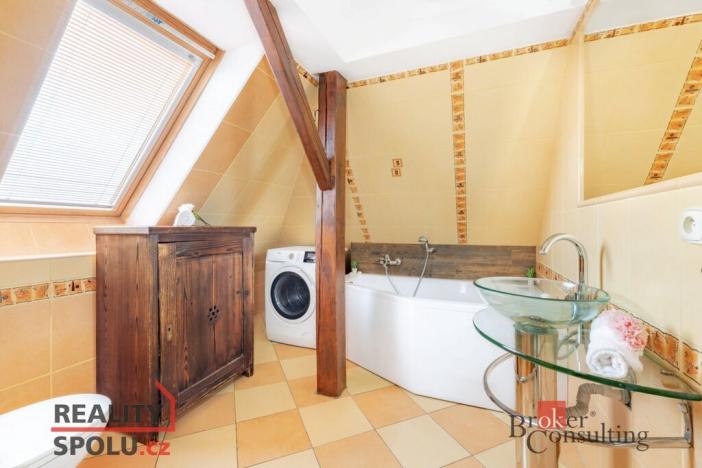 Prodej bytu 3+1, Jablonec nad Nisou, Lovecká, 84 m2