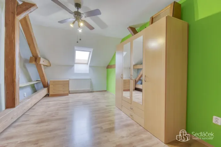 Prodej bytu 3+1, Plzeň - Jižní Předměstí, Antonína Uxy, 105 m2