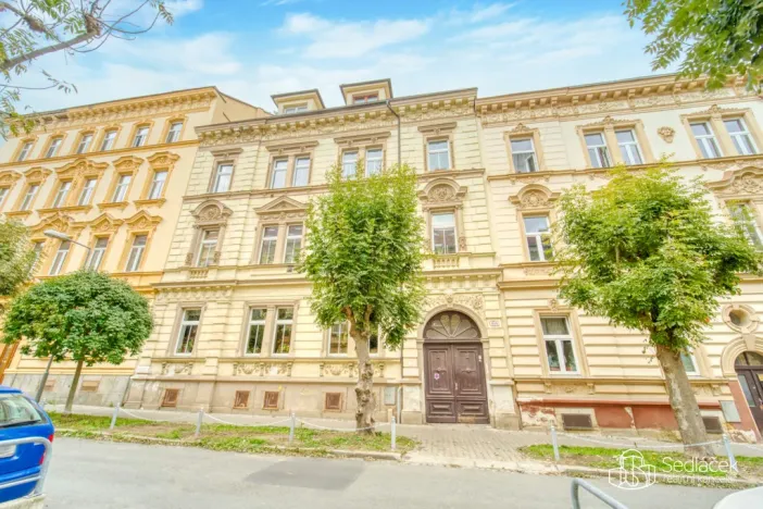 Prodej bytu 3+1, Plzeň - Jižní Předměstí, Antonína Uxy, 105 m2