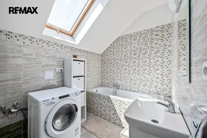 Prodej rodinného domu, Opatovice nad Labem, Žákova, 80 m2