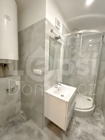 Prodej bytu 2+1, Žulová, Na Rybníčku, 55 m2