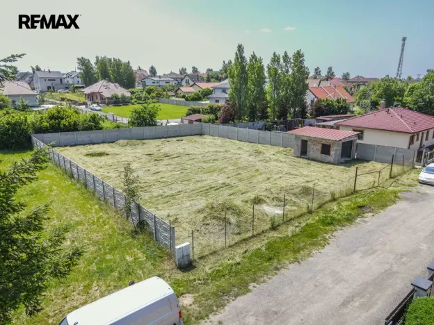Prodej pozemku pro bydlení, Křenice, 1043 m2