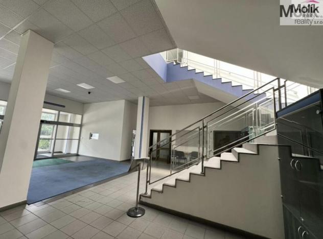 Pronájem skladu, Chomutov, Pražská, 7300 m2