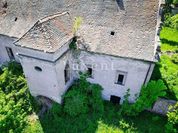 Prodej komerční nemovitosti, Vršovice, 5100 m2