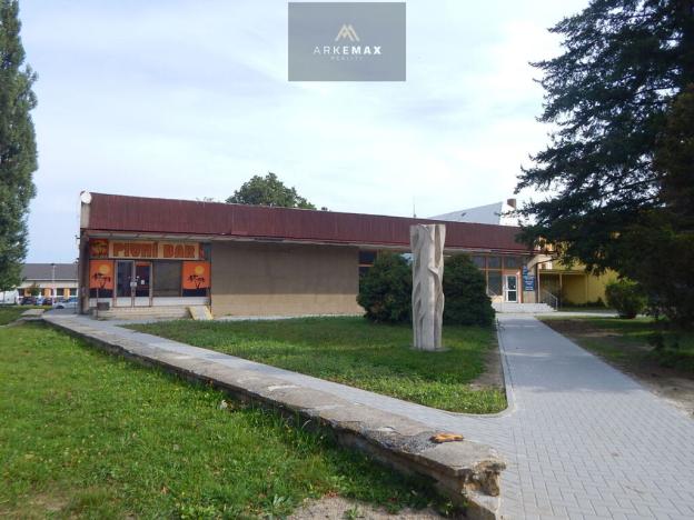 Prodej obchodního prostoru, Bruntál, Jesenická, 584 m2