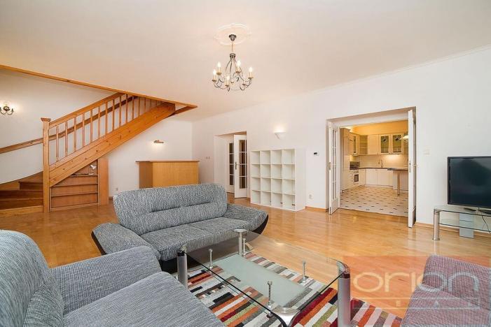 Pronájem bytu 4+1, Praha - Vinohrady, Italská, 205 m2