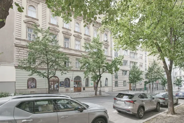 Pronájem bytu 4+1, Praha - Vinohrady, Italská, 205 m2