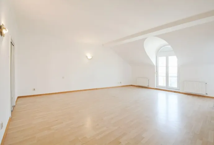Pronájem bytu 4+1, Praha - Vinohrady, Italská, 205 m2