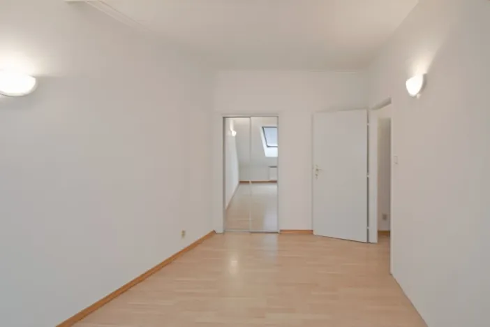 Pronájem bytu 4+1, Praha - Vinohrady, Italská, 205 m2